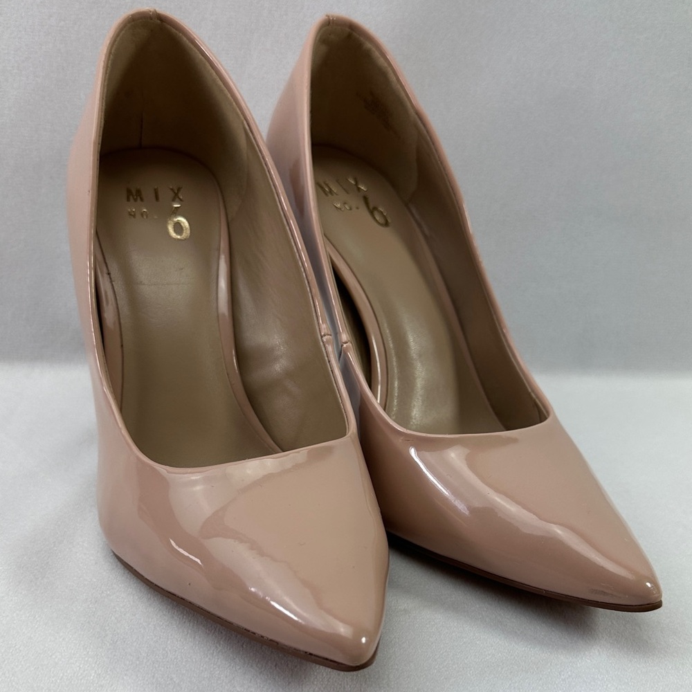 Mix No. 6 Blush Patent Pointed Toe Clear Stiletto Heel Size 8M